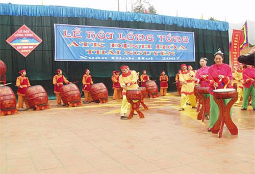 Long Tong festival in the forest wind capital