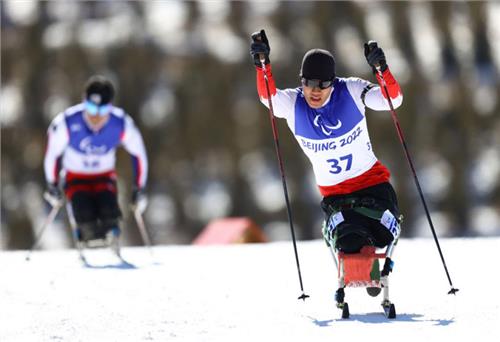 Paralympic 2022: Chủ nhà gây ấn tượng trong ngày thi đấu đấu tiên