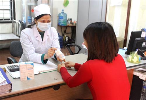 Sống tích cực mang lại nhiều lợi ích cho người nhiễm HIV/AIDS