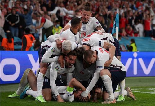 Kết quả bán kết EURO 2020, tuyển Anh 2-1 Đan Mạch: Thắng nghẹt thở hiệp phụ