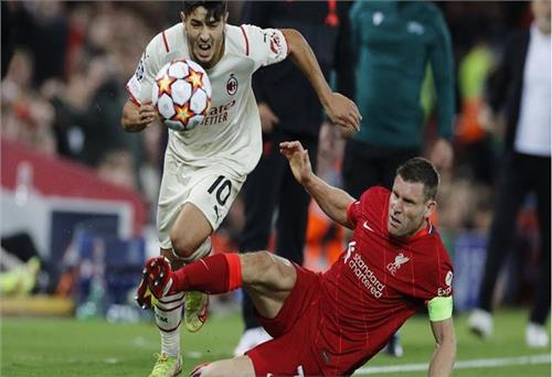 Rạng sáng 8/12, AC Milan sẽ có trận cầu 
