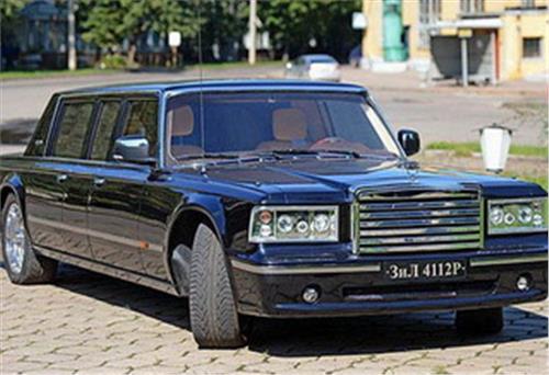 Tổng thống Nga Vladimir Putin sẽ sử dụng xe công vụ sản xuất nội địa