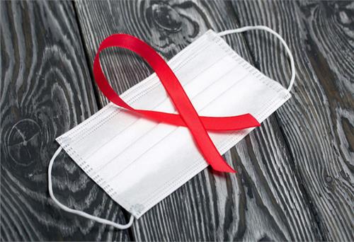 HIV 'phủ bóng đen' ở Đông Âu trong đại dịch COVID-19