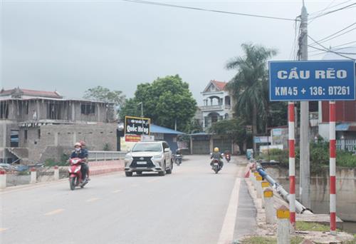 Hạ tầng giao thông tạo động lực phát triển