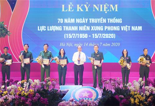 Thủ tướng: Không để bất kỳ cựu thanh niên xung phong  nào thuộc diện hộ nghèo