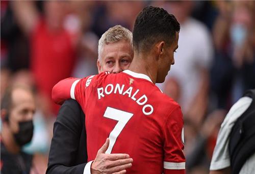 Manchester United trước giông bão và thách thức cực đại cho Solskjaer