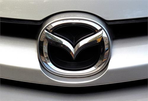 Mazda thu hồi gần 90.000 xe Mazda 3