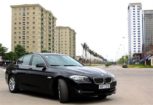 Xe BMW đồng loạt giảm giá