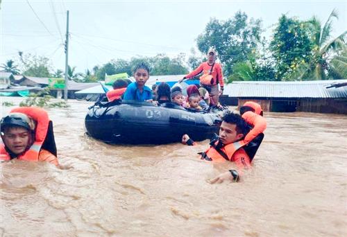 Lũ lụt và lở đất khiến hơn 30 người thiệt mạng tại Philippines