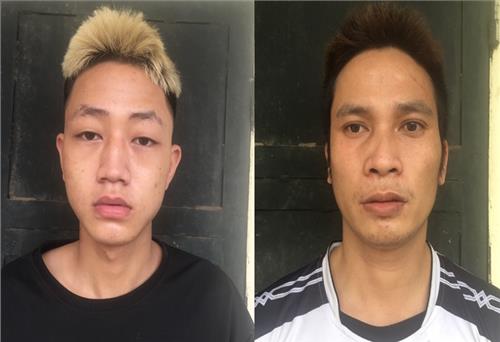 Khởi tố 2 bị can cướp giật tài sản