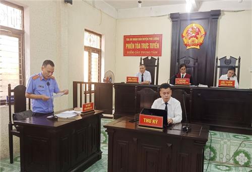 Phú Lương: 6 bị cáo lĩnh tổng cộng 180 tháng tù vì tàng trữ trái phép chất ma tuý