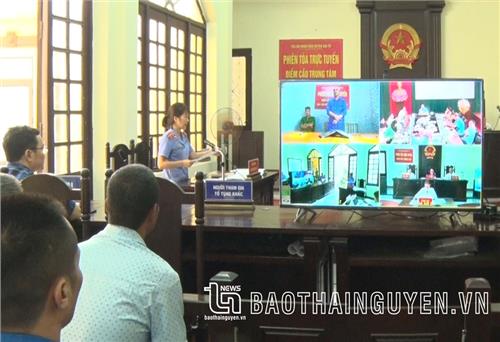 Lĩnh 36 tháng tù vì đe dọa giết người