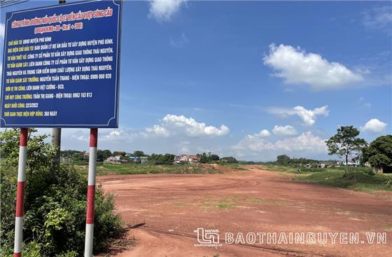 Đẩy nhanh thi công đường nối Quốc lộ 37 đến cầu vượt sông Cầu