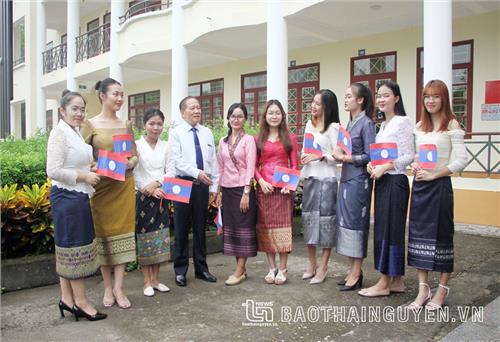 Thái Nguyên góp phần vun đắp tình hữu nghị Việt Nam - Lào