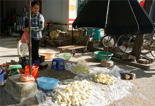 Người tiêu dùng yên tâm khi ăn măng nứa