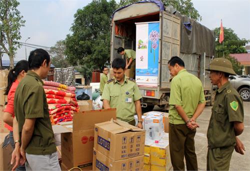 Tập trung kiểm soát thị trường dịp Tết