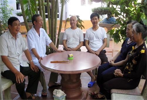 Bàn tay lá cỏ