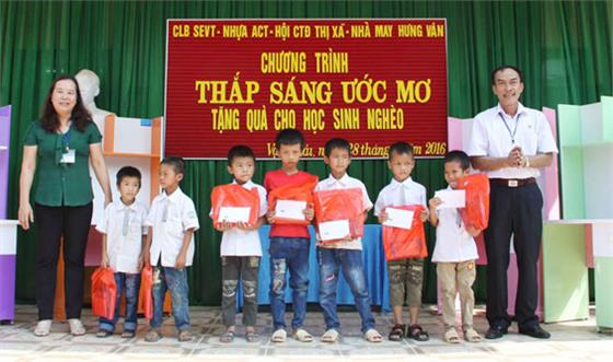 Làm đẹp cho đời