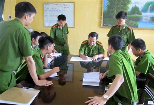 Dũng cảm, mưu trí đấu tranh với tội phạm