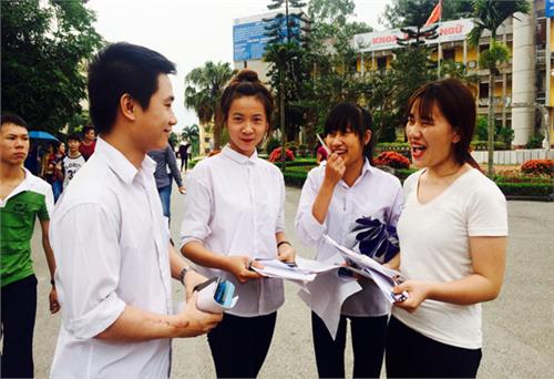 Ngày thi thứ 2 và thứ 3, trên 100 thí sinh không dự thi