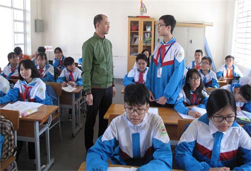 Một chỉ huy đội học giỏi, chăm ngoan