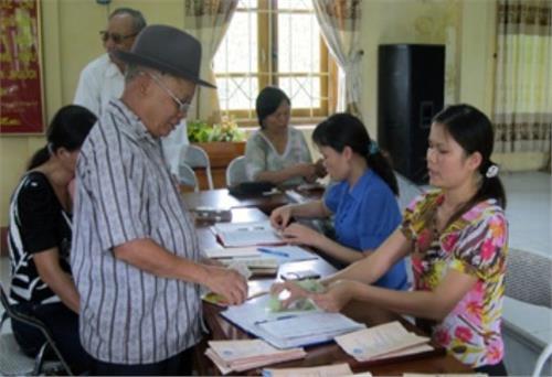 Tăng trợ cấp hàng tháng đối với cán bộ xã nghỉ việc