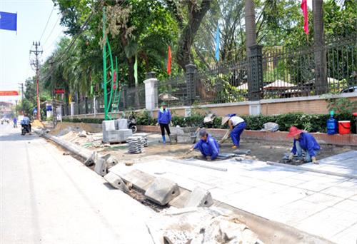 Trên 70 tỷ đồng chỉnh trang vỉa hè các tuyến đường