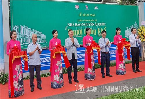 Ghi chép từ Triển lãm 100 năm Báo Người cùng khổ