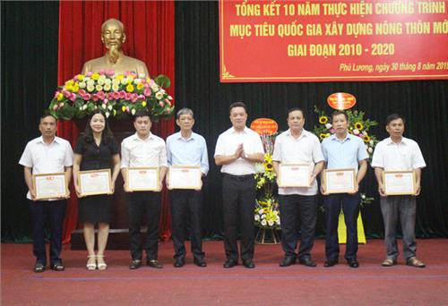 Tổng kết 10 năm xây dựng Nông thôn mới