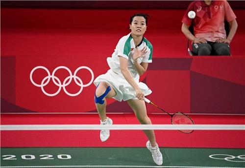 Thùy Linh thua tay vợt số 1 thế giới