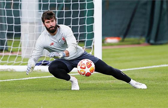Liverpool thiệt quân trước trận gặp Man City