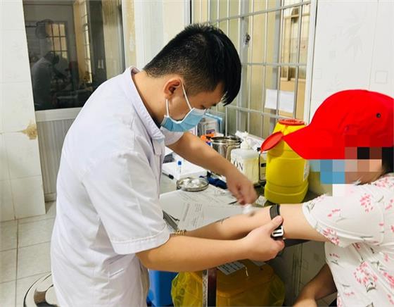 Hơn 13 nghìn cơ sở y tế cung cấp dịch vụ tư vấn xét nghiệm HIV