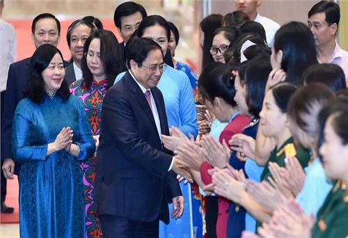 Thúc đẩy bình đẳng giới và phát huy vai trò của phụ nữ trong phát triển kinh tế-xã hội