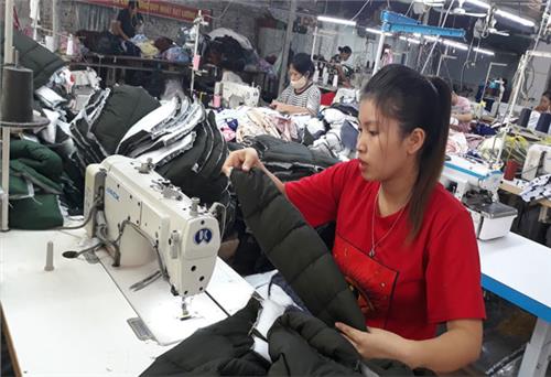 Mức tiêu thụ sản phẩm công nghiệp giảm