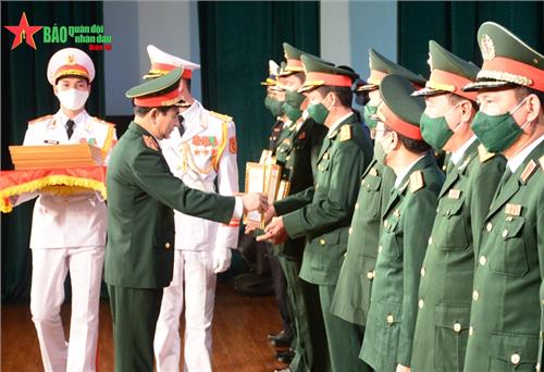 Bộ Quốc phòng tuyên dương thành tích các đội tuyển và lực lượng tham gia Army Games 2021