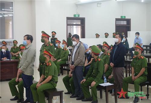 Phan Văn Anh Vũ bị đề nghị từ 7-9 năm tù về tội đưa hối lộ
