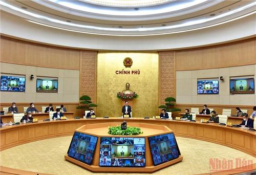 Quyết liệt giảm số ca chuyển nặng, ca tử vong vì COVID-19
