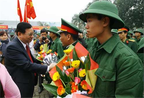 Tưng bừng ngày hội giao nhận quân