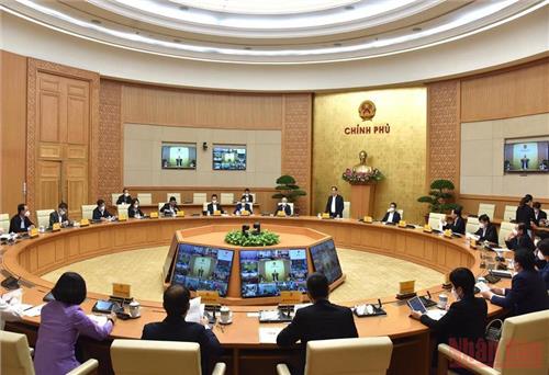 Nỗ lực đề ra các giải pháp phòng, chống dịch COVID-19 kịp thời, khoa học, hiệu quả