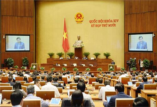 Quốc hội thông qua mục tiêu tăng trưởng GDP 6% năm 2021