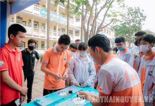 Đại học Thái Nguyên: Điểm chuẩn cơ bản tăng