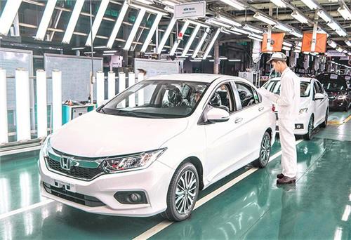 Gia hạn nộp thuế tiêu thụ đặc biệt ô tô sản xuất hoặc lắp ráp trong nước