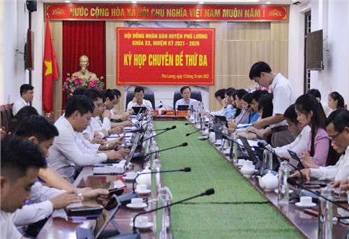 HĐND huyện Phú Lương: Thông qua nhiều nghị quyết quan trọng