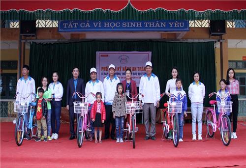 Trang bị kỹ năng sống an toàn cho học sinh Tiểu học