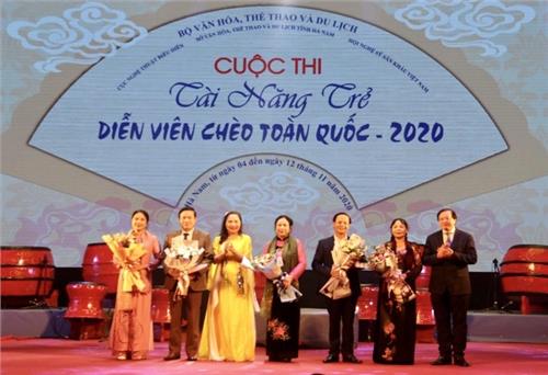 64 thí sinh thi tài năng trẻ diễn viên chèo toàn quốc - 2020