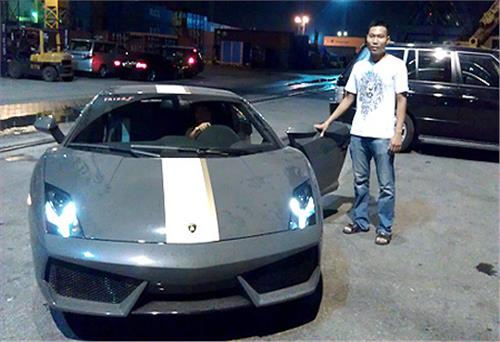 Xế khủng LP550-2 Valentino Balboni “ghé” Việt Nam
