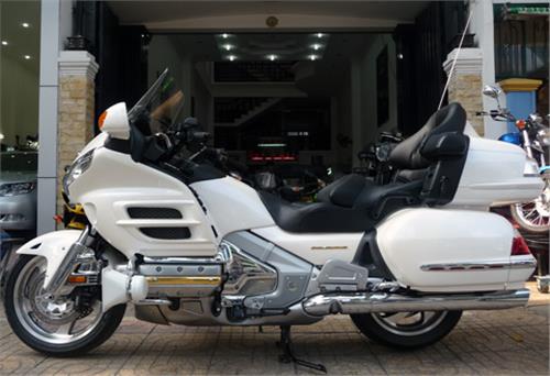 Honda Gold Wing 2010 – giấc mơ của người dẫn đầu