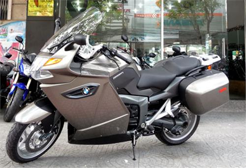 Bộ đôi BMW K1300GT và Concours14 tại Sài Gòn