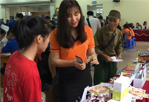 Tổ chức các hoạt động chào đón tân sinh viên 