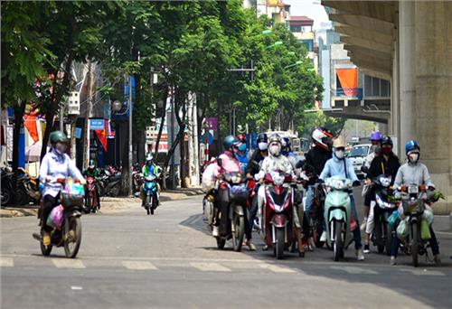 Đồng bằng Bắc Bộ nắng nóng, vùng núi giảm nhiệt và có mưa to nhiều nơi